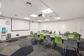 Clarion Hotel The Edge