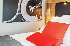 Clarion Hotel The Edge