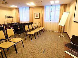 Hampton by Hilton Samara
