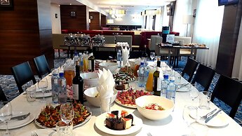 Hampton by Hilton Samara