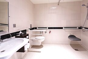 Hampton by Hilton Warsaw City Centre