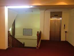 Royal White Elephant Hotel