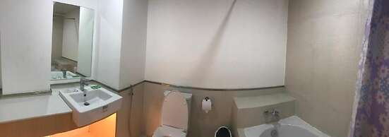 Royal White Elephant Hotel