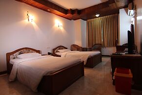 Royal White Elephant Hotel