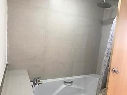 Royal White Elephant Hotel