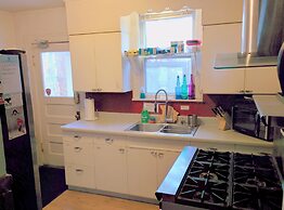 The Wayfaring Buckeye Hostel