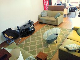 The Wayfaring Buckeye Hostel