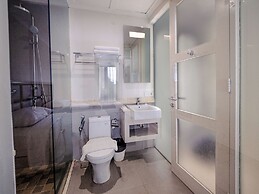 Alron Hotel Kuta Powered by Archipelago