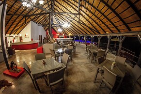 Uukwaluudhi Safari Lodge