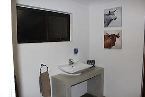 Uukwaluudhi Safari Lodge