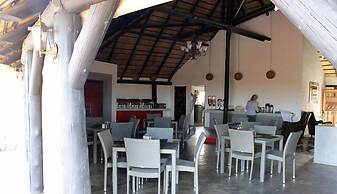 Uukwaluudhi Safari Lodge