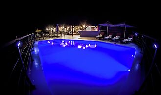 Uukwaluudhi Safari Lodge