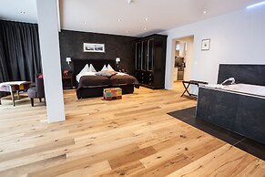 Garni Hotel Frohburg