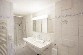Garni Hotel Frohburg