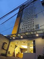 Zodiak Kebonjati by KAGUM Hotels