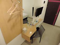 Zodiak Kebonjati by KAGUM Hotels