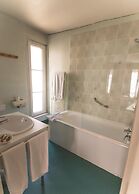 Hotel de la Banniere de France