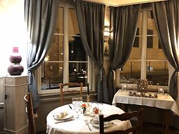 Hotel de la Banniere de France