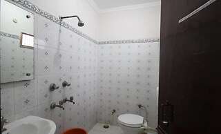 Hotel Ajay International