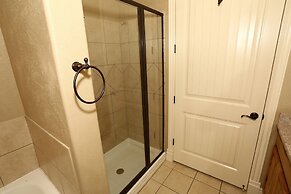 Eagle's Nest Condo Resort