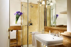 Splendor Suite Rome - Suites and Apartments