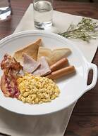 Ruamchitt Plaza Hotel