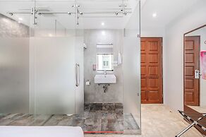 Ruamchitt Plaza Hotel