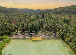High Season Pool Villa & Spa