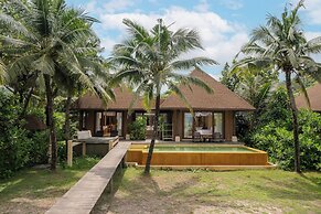 High Season Pool Villa & Spa