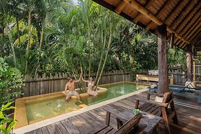 High Season Pool Villa & Spa