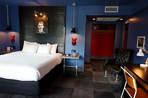 Hôtel Gaythering - Gay Hotel - All Adults Welcome