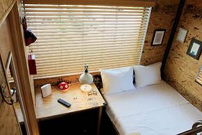 Hôtel Gaythering - Gay Hotel - All Adults Welcome