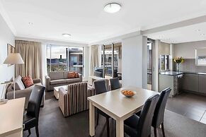 Oaks Brisbane Mews Suites