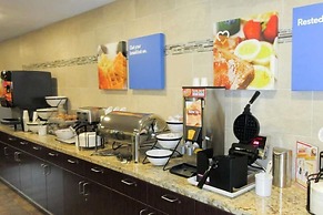 AmeriVu Inn and Suites - Chisago City