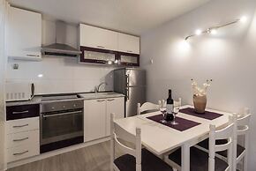 Beachfront Apartmants Zanic