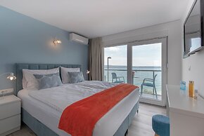 Beachfront Apartmants Zanic