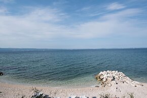 Beachfront Apartmants Zanic