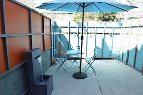 Boutique 444