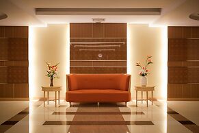 S.M. Grande Residence