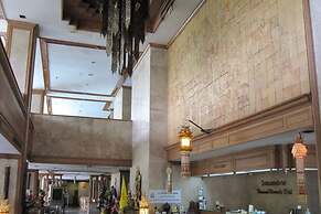 Diamond River Ping Petch-Ngam Hotel