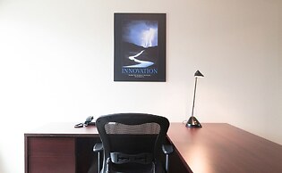 Canterra Suites Hotel