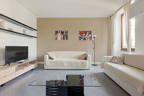 Brera Apartments in Garibaldi