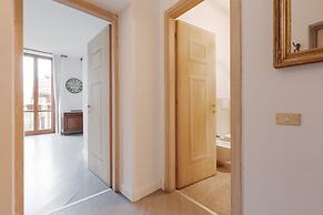 Brera Apartments in Garibaldi