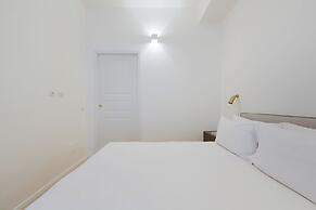 Brera Apartments in Garibaldi