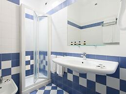 Hotel & Resort Gallia