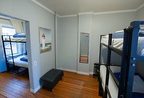 Cambie Downtown Hostel