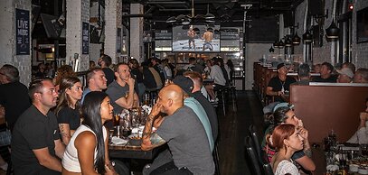 Cambie Downtown Hostel