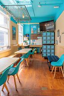 Cambie Downtown Hostel