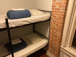 Cambie Downtown Hostel