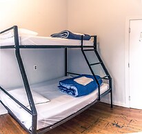 Cambie Downtown Hostel